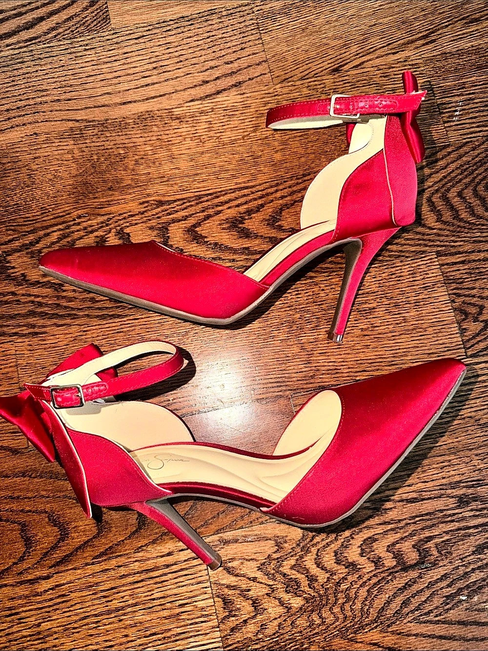 Jessica Simpson Pump Red Satin Bow Heels - Picture 3 of 7